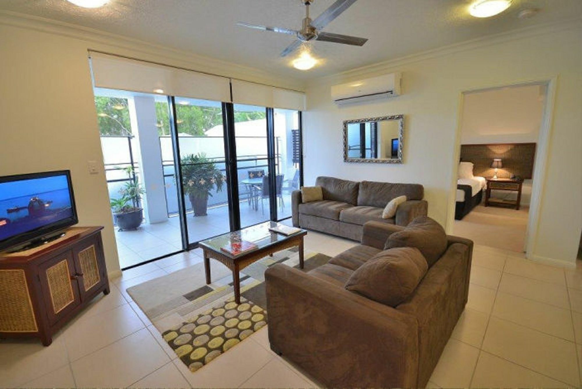 Elysium Apartments Palm Cove Kültér fotó